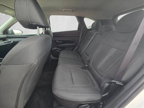 Used 2025 Hyundai Tucson SEL AWD/4WD image 16