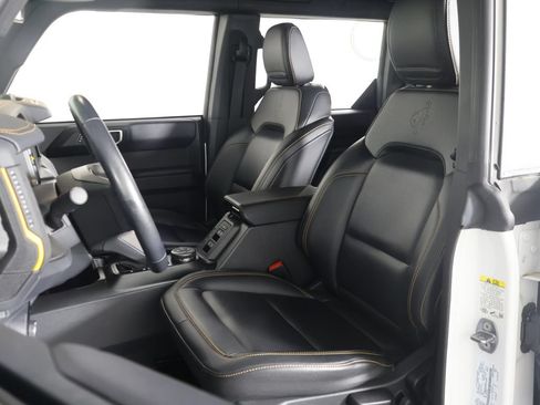 Used 2024 Ford Bronco Badlands AWD/4WD image 31