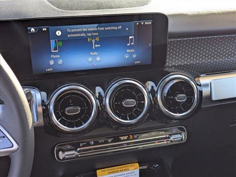 New 2026 Mercedes-Benz GLB 250 image 6