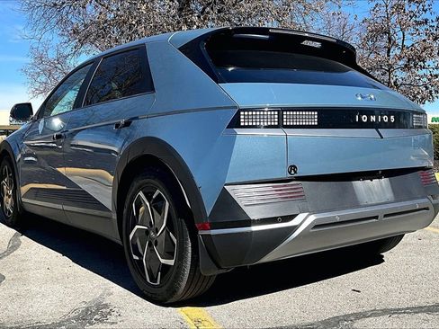 Used 2023 Hyundai Ioniq 5 SEL w/ Cargo Package image 4