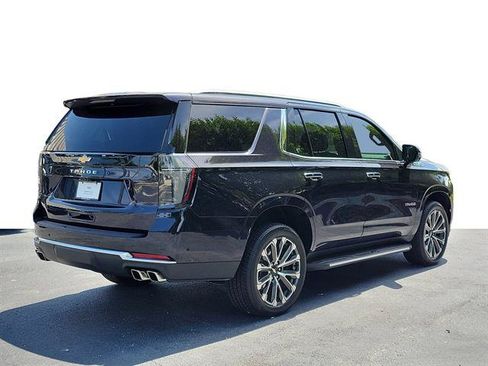 Used 2025 Chevrolet Tahoe High Country RWD image 23
