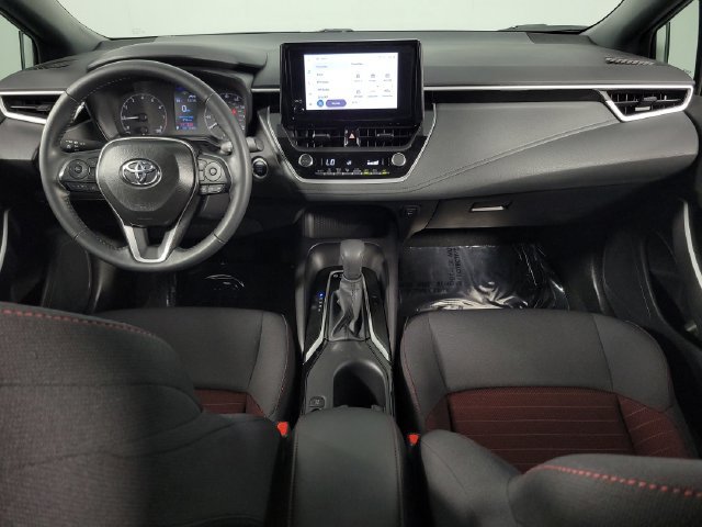 Used 2025 Toyota Corolla SE FWD image 25