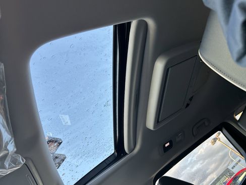 New 2026 Honda Odyssey Elite image 16