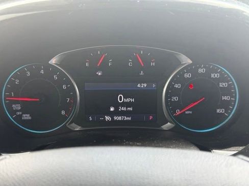 Used 2021 Chevrolet Traverse LT FWD image 27