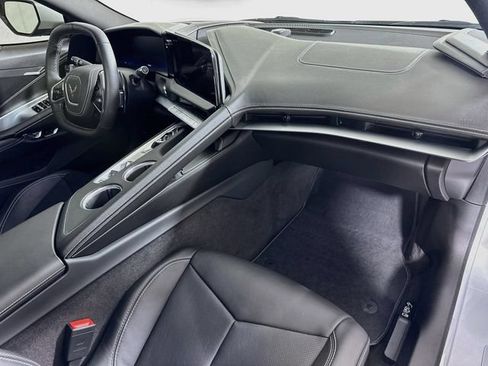 Used 2026 Chevrolet Corvette Stingray Convertible w/ Battery Protection Package RWD image 29