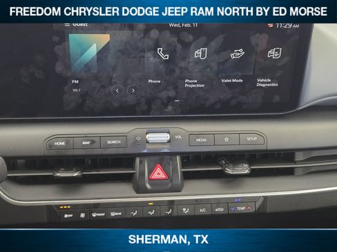 Used 2025 Kia K4 LXS image 11