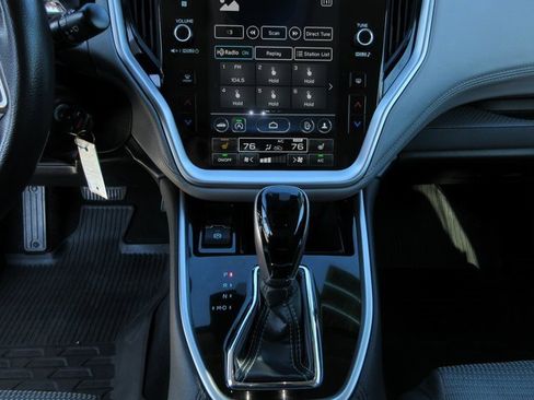 Used 2024 Subaru Outback Premium image 19