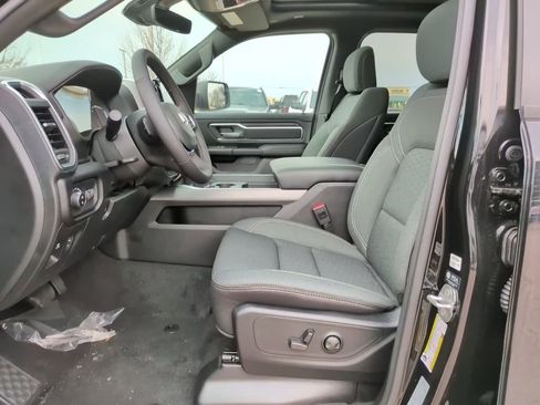 New 2026 RAM 1500 Big Horn AWD/4WD image 24
