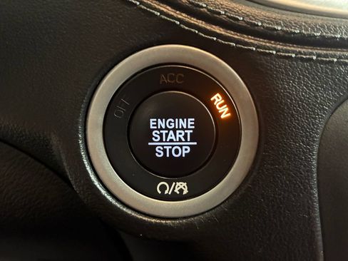 Used 2019 Dodge Charger R/T w/ Plus Group RWD image 19