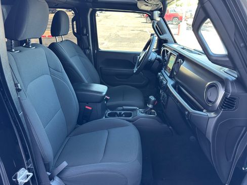 Used 2023 Jeep Wrangler Unlimited w/ 8.4" Radio Group AWD/4WD image 28
