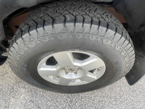 Used 2008 Nissan Xterra S RWD image 18