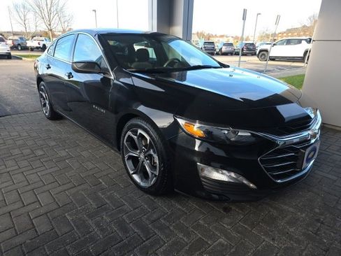 Used 2023 Chevrolet Malibu LT w/ Driver Confidence Package image 5