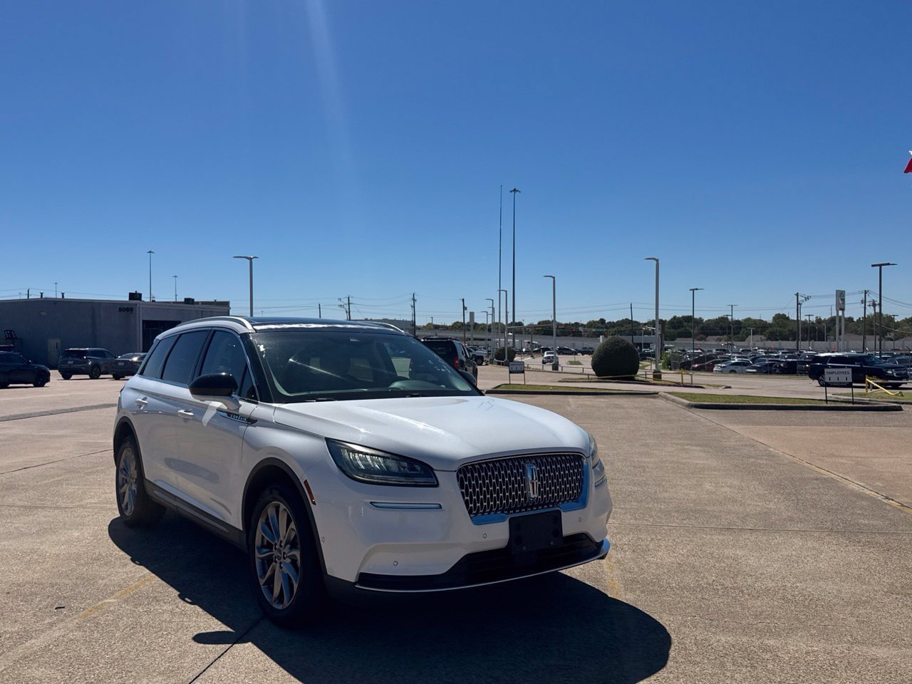 Used 2020 Lincoln Corsair FWD image 3