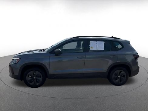 Used 2026 Volkswagen Taos S FWD image 10
