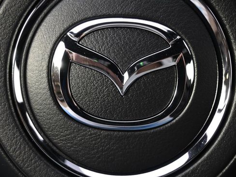 New 2025 MAZDA CX-5 Signature image 33