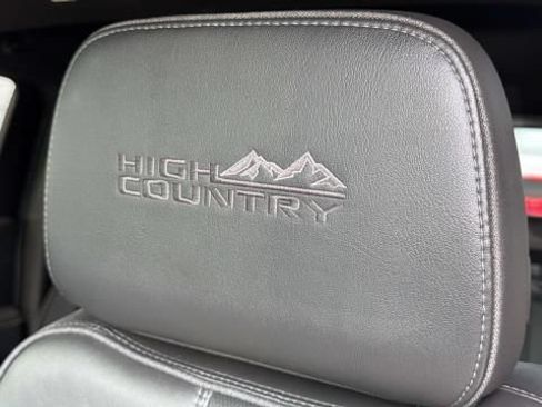 Certified 2021 Chevrolet Silverado 1500 High Country w/ Technology Package AWD/4WD image 7