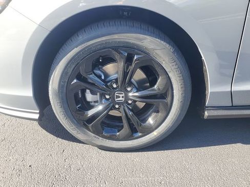 New 2025 Honda Accord SE image 17