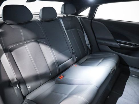 Used 2023 Lucid Air Grand Touring image 35