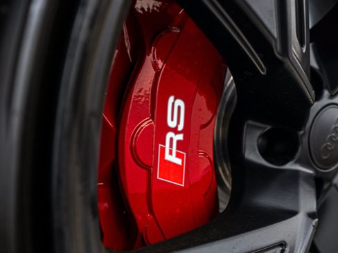 Used 2021 Audi RS 6 AWD/4WD image 25