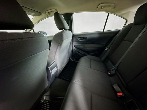 Used 2025 Toyota Corolla LE FWD image 22
