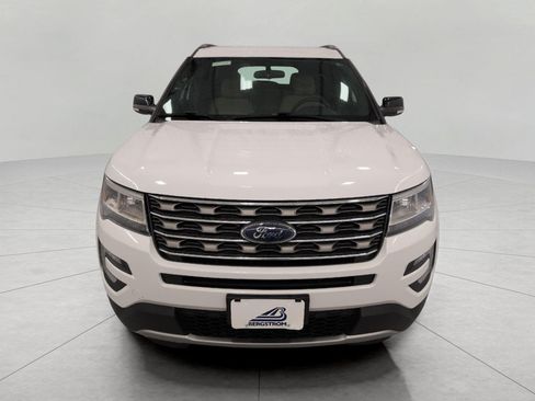 Certified 2017 Ford Explorer XLT AWD/4WD image 13