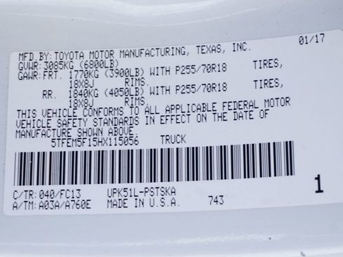 Used 2017 Toyota Tundra SR5 w/ SR5 Upgrade Package image 47