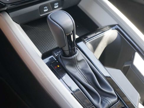Used 2024 Honda Accord EX-L image 13