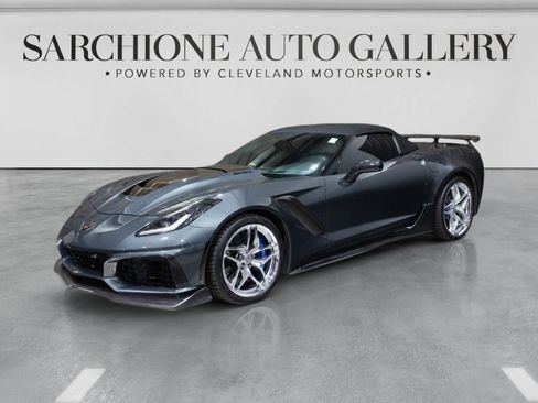 Used 2019 Chevrolet Corvette ZR1 RWD image 11