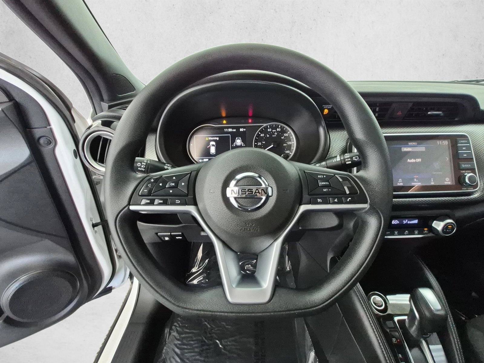 Used 2020 Nissan Kicks SV w/ Exterior Package FWD image 27