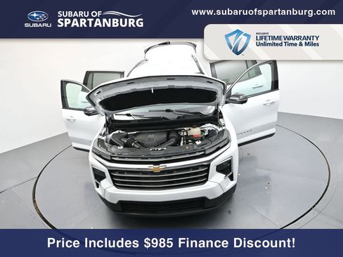 Used 2024 Chevrolet Traverse LT image 34