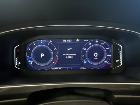 Used 2021 Volkswagen Tiguan SEL AWD/4WD image 10