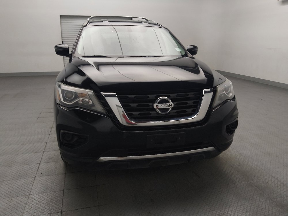 Used 2020 Nissan Pathfinder S FWD image 14