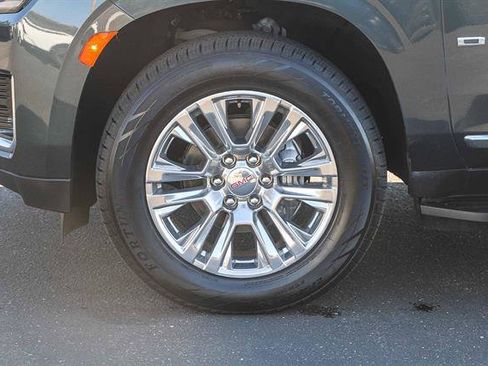 Used 2022 GMC Yukon Denali image 9