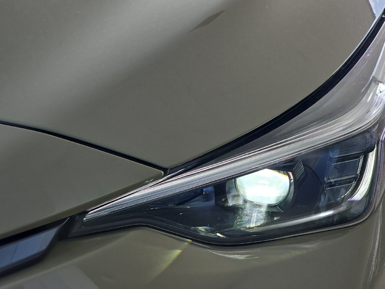 New 2026 Subaru Crosstrek 2.5i Limited AWD/4WD image 32