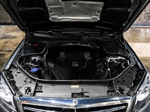 Used 2018 Mercedes-Benz S 560 4MATIC Sedan image 46