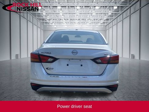 Used 2023 Nissan Altima 2.5 SV FWD image 6