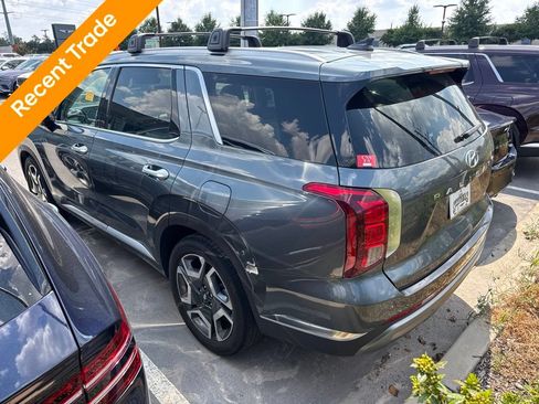 Used 2024 Hyundai Palisade Limited FWD image 4