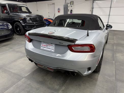 Used 2019 FIAT 124 Spider Abarth w/ Convenience Group image 6