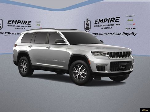 Used 2025 Jeep Grand Cherokee L Limited AWD/4WD image 13