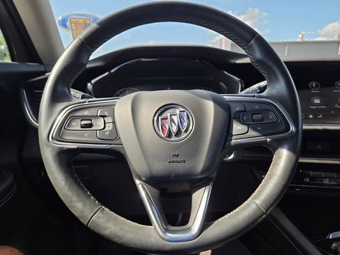Used 2022 Buick Envision Preferred FWD image 19
