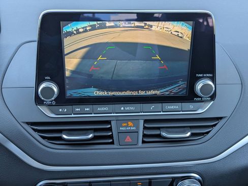 New 2025 Nissan Altima 2.5 S image 17