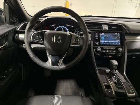 Used 2019 Honda Civic EX image 11