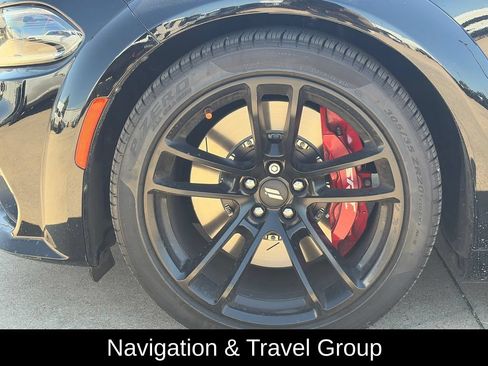 Used 2022 Dodge Charger Scat Pack RWD image 9