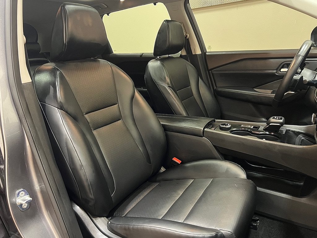 Used 2023 Nissan Rogue SV w/ SV Premium Package AWD/4WD image 13