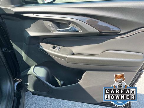 Used 2022 Chevrolet TrailBlazer RS w/ Sun and Liftgate Package image 22