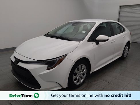 Used 2023 Toyota Corolla LE image 1