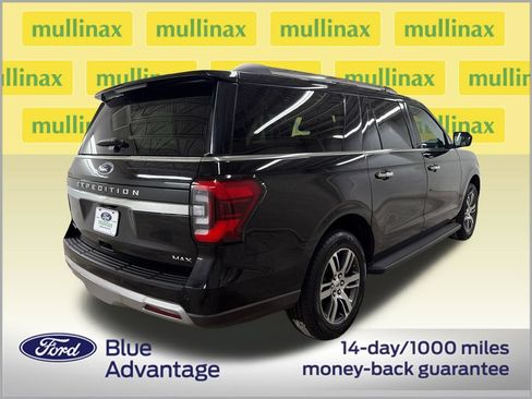 Certified 2024 Ford Expedition Max Limited RWD image 3