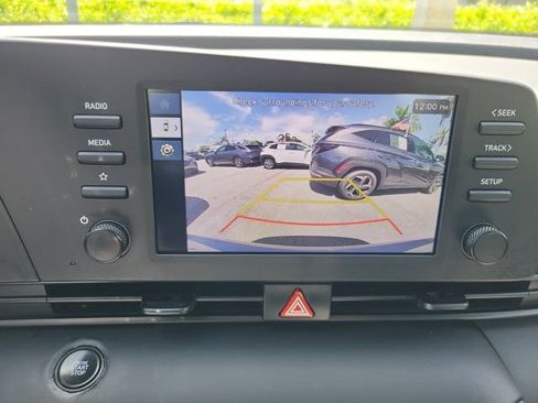 Certified 2025 Hyundai Elantra Sport FWD image 23