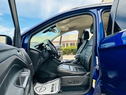 Used 2015 Ford Escape Titanium w/ Equipment Group 301A FWD image 10