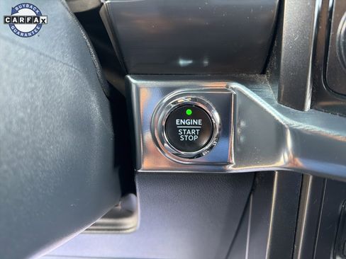 Used 2021 Ford F150 Lariat w/ Equipment Group 502A High image 32